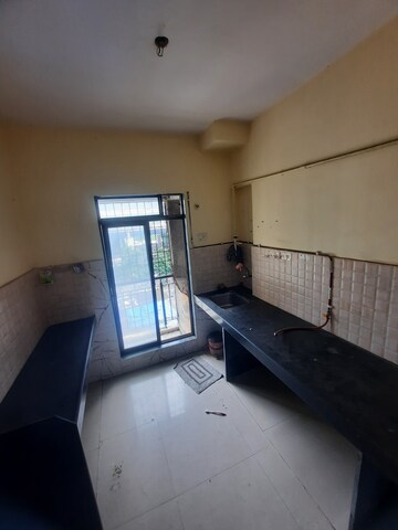 1 BHK Apartment For Rent in Squarefeet Imperial Square, Ghodbunder Road