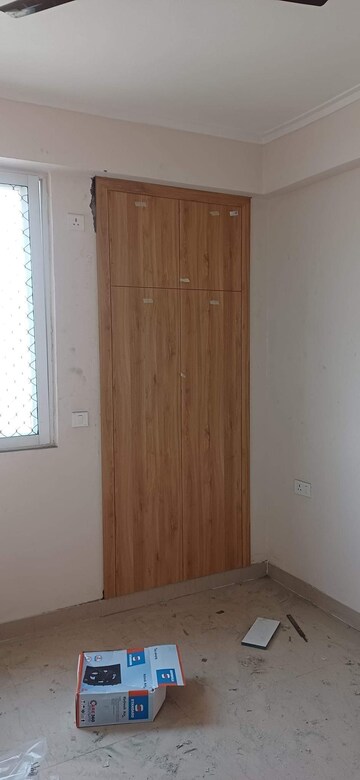 3 BHK Apartment For Rent in Amrapali Golf Homes, Sector 4 Greater Noida