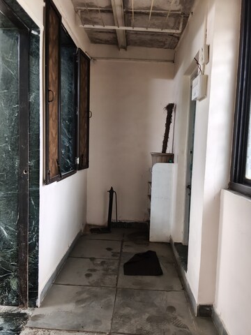 Building Lobby in 1 BHK Apartment at Chaitanya CHS Santacruz, Santacruz East – for Rent