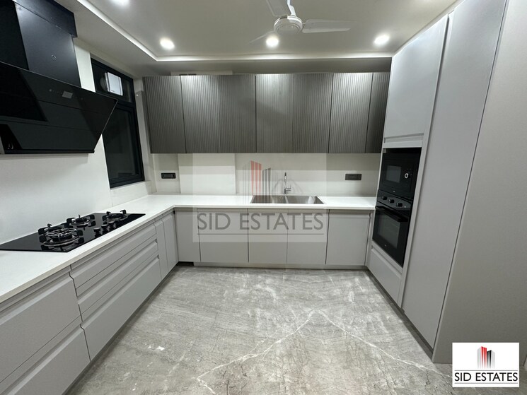 Kitchen, hauz khas 4 Bedroom 300 Sq.Yd. Builder Floor In Hauz Khas Delhi 9145041