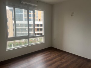 Room in 3 BHK Apartment at Hero Homes Gurgaon, Sector 104 – for Sale