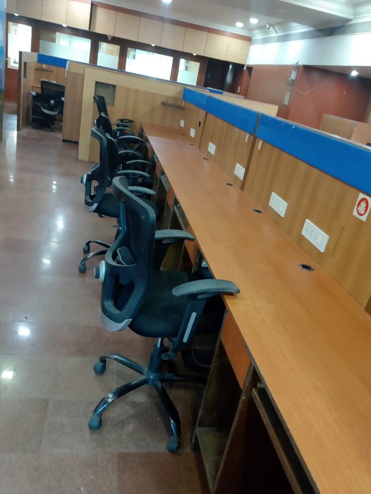 Team Area, janki-centre Commercial Office Space 2800 Sq.Ft. In Andheri West Mumbai 9145055