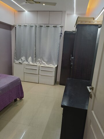 Room in 3 BHK Apartment at Vascon Willows, Baner – for Rent