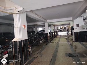 Parking in 2 BHK Builder Floor at Mehrauli – for Sale