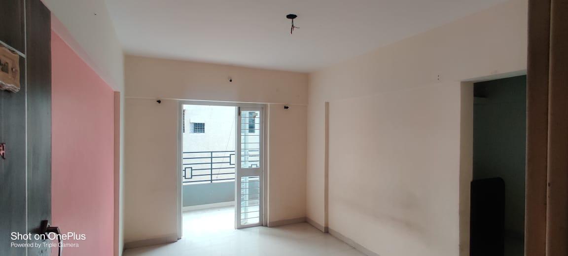 1 BHK 800 Sq.Ft. Apartment in Shiv Divine Desire