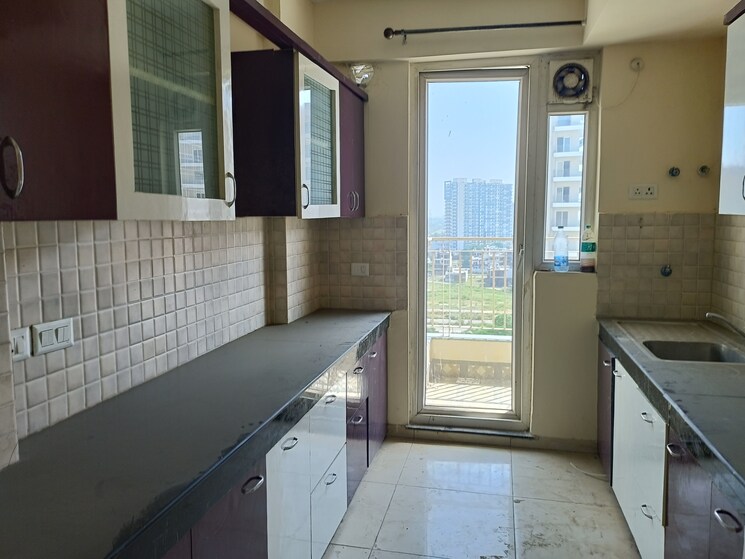 Kitchen, bptp-discovery-park 3 Bedroom 1568 Sq.Ft. Apartment In Sector 80 Faridabad 9145137
