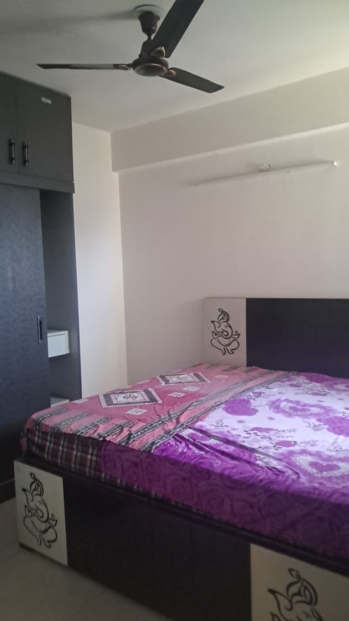 2 BHK 800 Sq.Ft. Apartment in Signature Global The Roselia