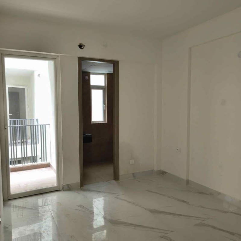 2.5 BHK + Study Room Builder Floor For Sale in Smart World Gems