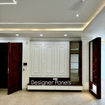 Living Room in 3 BHK Builder Floor at Green Fields Colony – for Rent