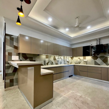 Kitchen in 3 BHK Builder Floor at Green Fields Colony – for Rent