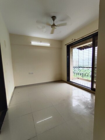 3 BHK Apartment For Rent in Nisarg Hyde Park, Kharghar