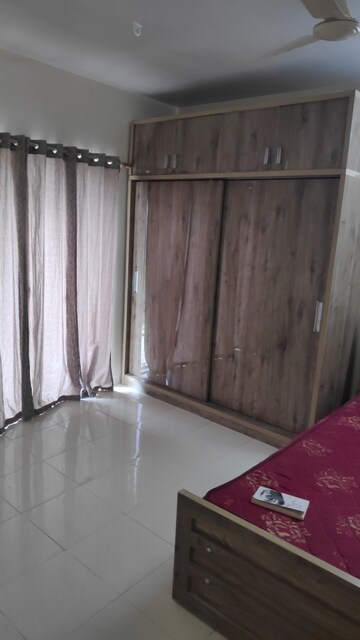 Furnished Amenities in 2 BHK Apartment at Eden Park, Viman Nagar – for Rent