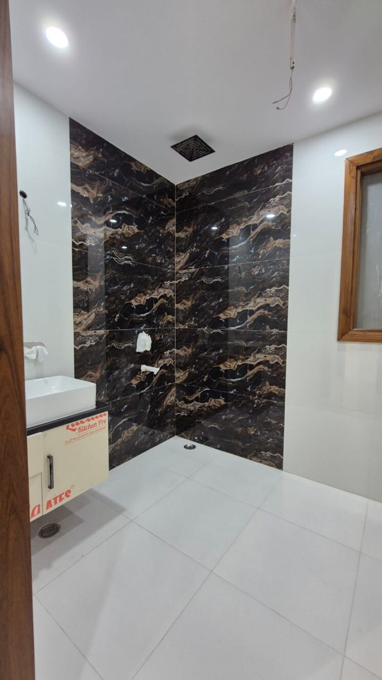 Room, sector 21c 4 Bedroom 4500 Sq.Ft. Builder Floor In Sector 21c Faridabad 9145216