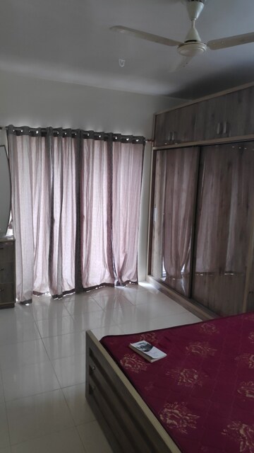 Bedroom in 2 BHK Apartment at Eden Park, Viman Nagar – for Rent