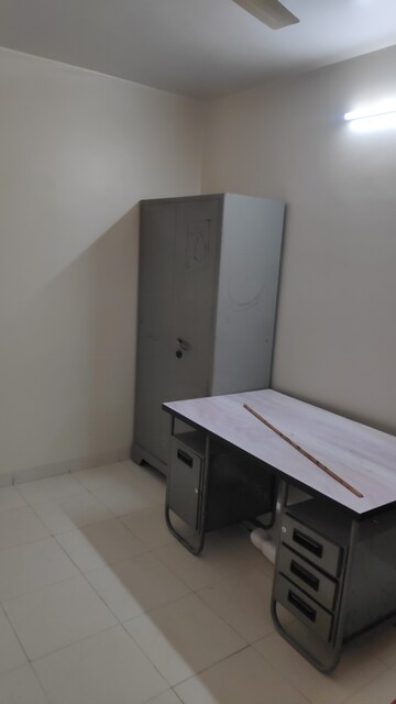 Room in 2 BHK Apartment at Eden Park, Viman Nagar – for Rent