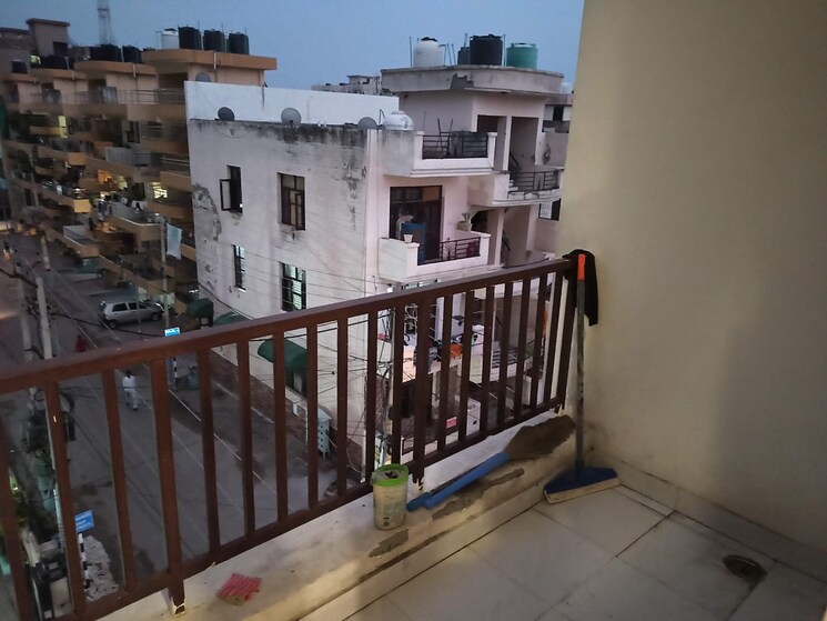 Balcony, pir machalla 3 Bedroom 1350 Sq.Ft. Apartment In Pir Machalla Zirakpur 9145334