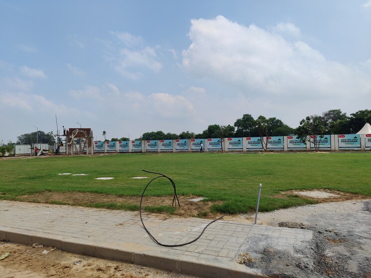 undefined, ireo-nuspark  150 Sq.Yd. Plot In Sohna Sector 4 Gurgaon 9145402