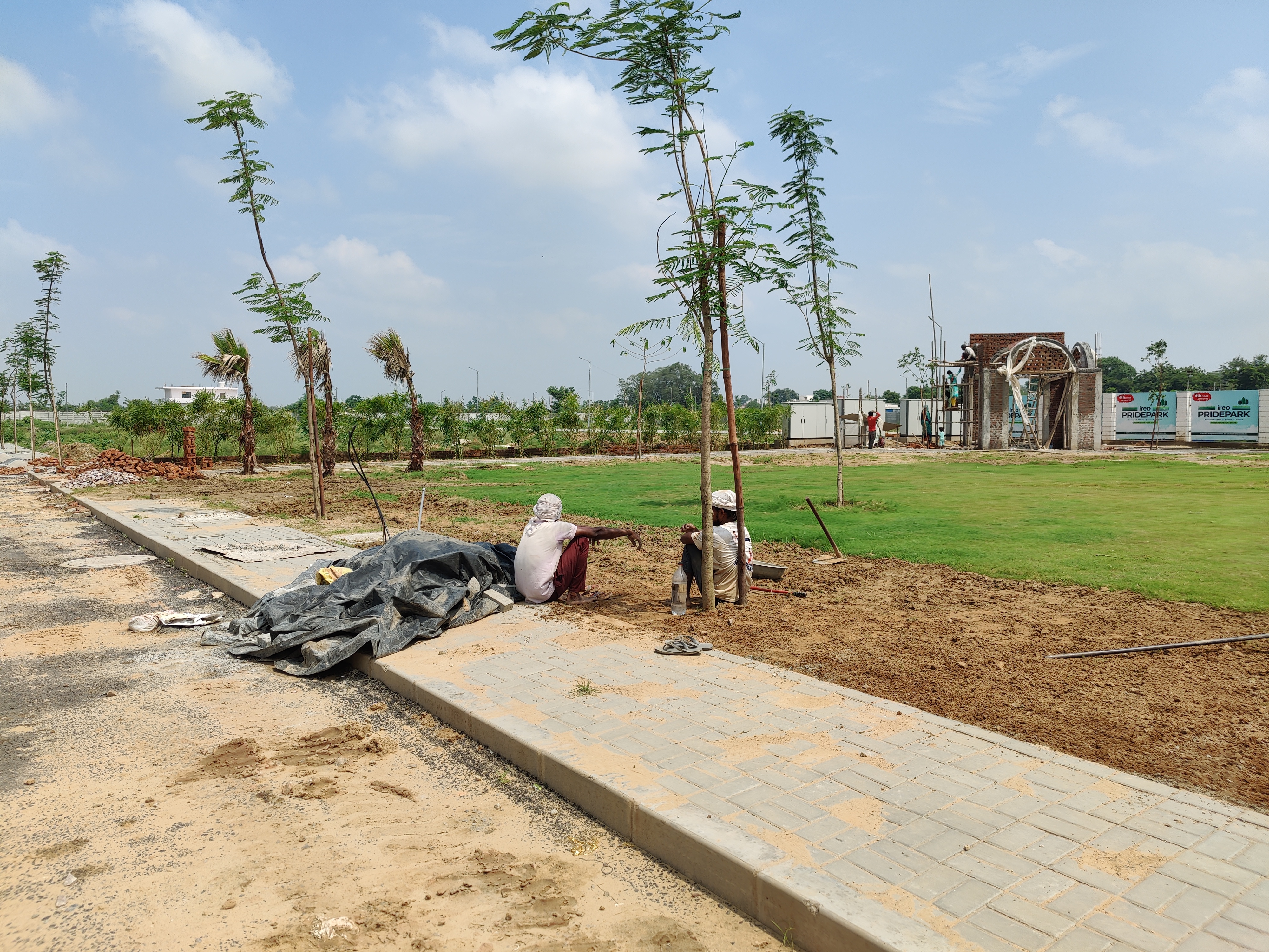 Plot For Sale in Ireo Nuspark