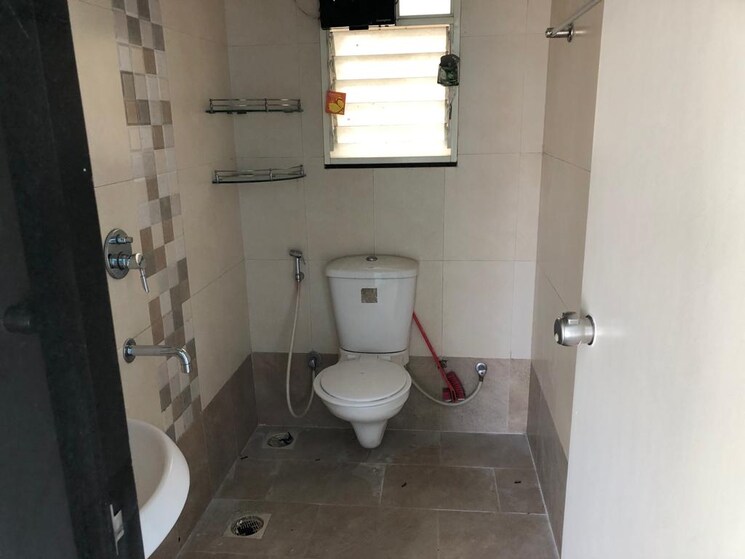 Bathroom, bandal-sudatta-sankul 2 Bedroom 1000 Sq.Ft. Apartment In Sinhagad Pune 9145388