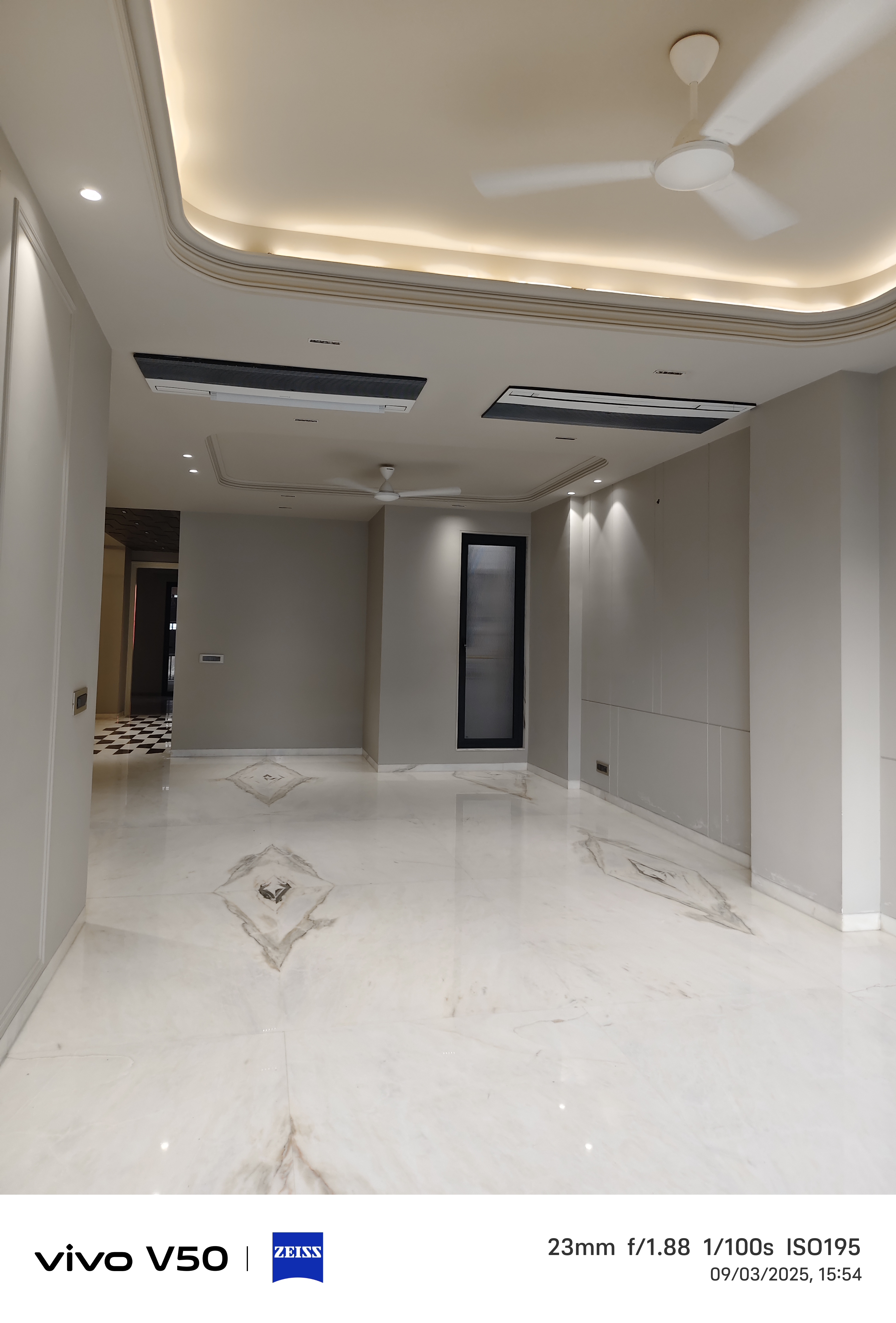 3 BHK + Servant Room Builder Floor For Rent in Greater Kailash I