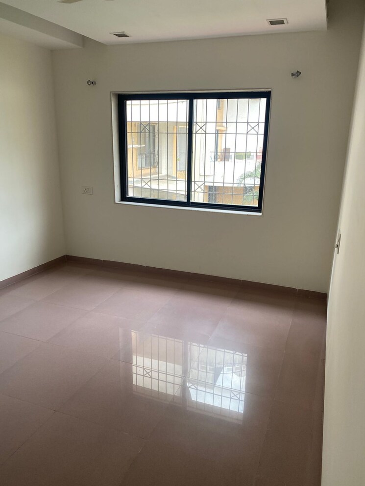 Room, rohan-tapovan 3 Bedroom 2000 Sq.Ft. Apartment In Shivajinagar Pune 9145407