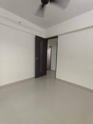 Room in 3 BHK Apartment at Nisarg Hyde Park, Kharghar – for Rent