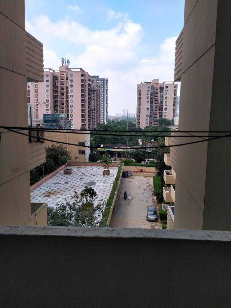 Kitchen, tulip-lemon 2 Bedroom 526 Sq.Ft. Apartment In Sector 69 Gurgaon 9145528