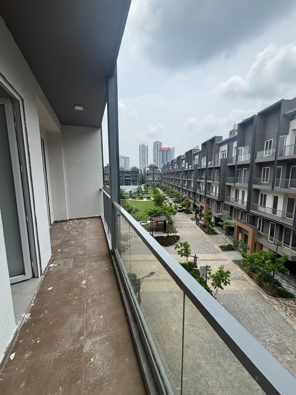 3 BHK + Pooja Room,Study Room Apartment For Rent in Smart World Orchard