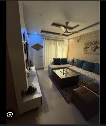 Master Bedroom in 3.5 BHK Apartment at Shiv Sai Ozone Park, Sector 86 – for Rent