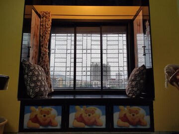 Bedroom in 2 BHK Apartment at Mamta Sankalp, Goregaon East – for Rent