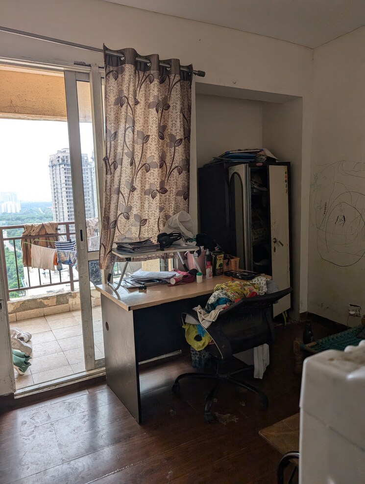 Living Room, jaypee-greens-kosmos 2 Bedroom 942 Sq.Ft. Apartment In Sector 134 Noida 9145533