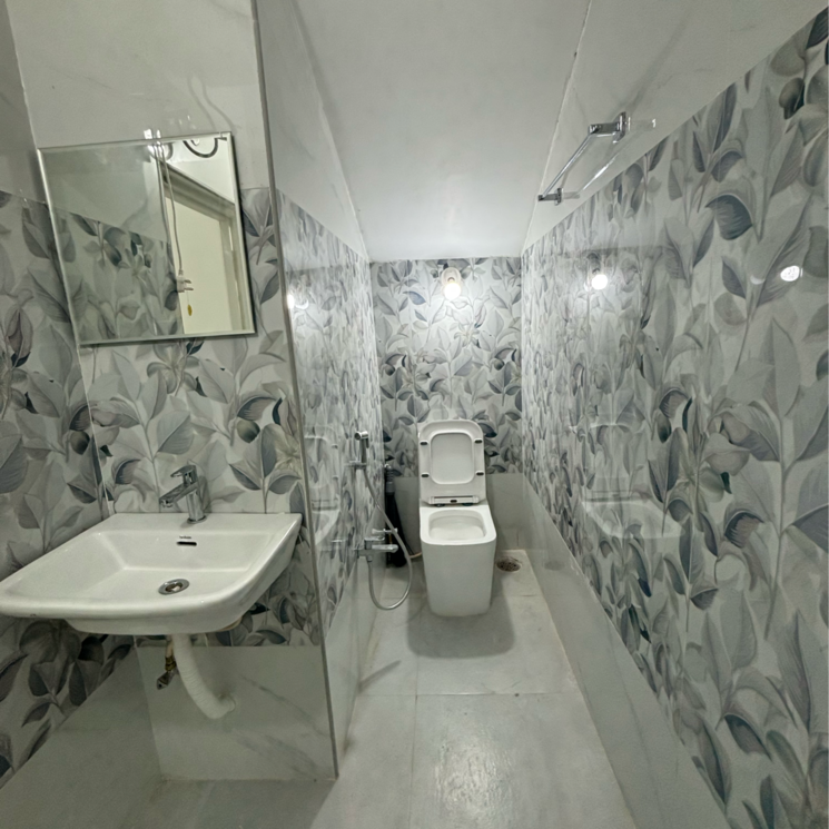 Bathroom, happy-homes-kondapur 1 Bedroom 800 Sq.Ft. Apartment In Sriram Nagar Hyderabad 9145540