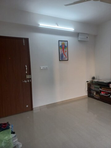 Room in 1 BHK Apartment at Skyi Star Towers, Bhukum – for Rent