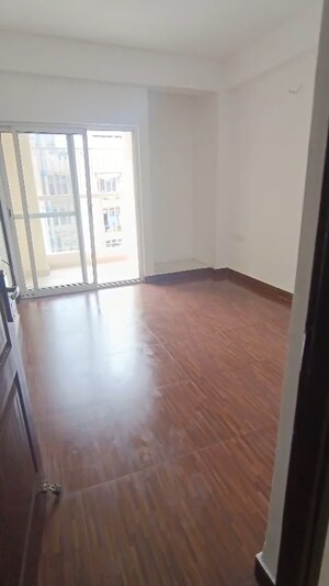 Room in 2 BHK Apartment at VVIP Addresses, Raj Nagar Extension – for Sale