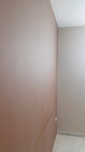 Room in 3 BHK Apartment at Conscient Habitat 78, Sector 78 – for Sale