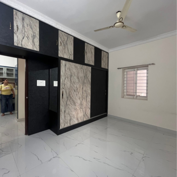 Room in 2 BHK Apartment at Happy Homes Kondapur, Sriram Nagar – for Rent