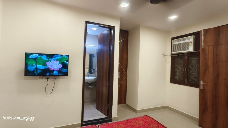Bedroom, lajpat nagar ii 1 Bedroom 60 Sq.Yd. Builder Floor In Lajpat Nagar ii Delhi 9145648