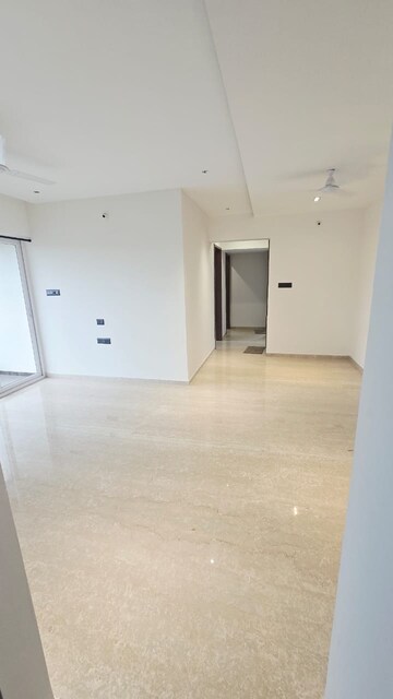 Hall in 3 BHK Apartment at Shroff Aureta, Koregaon Park Annexe – for Rent