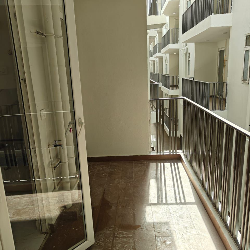3.5 BHK + Pooja Room Apartment For Rent in Smart World Gems