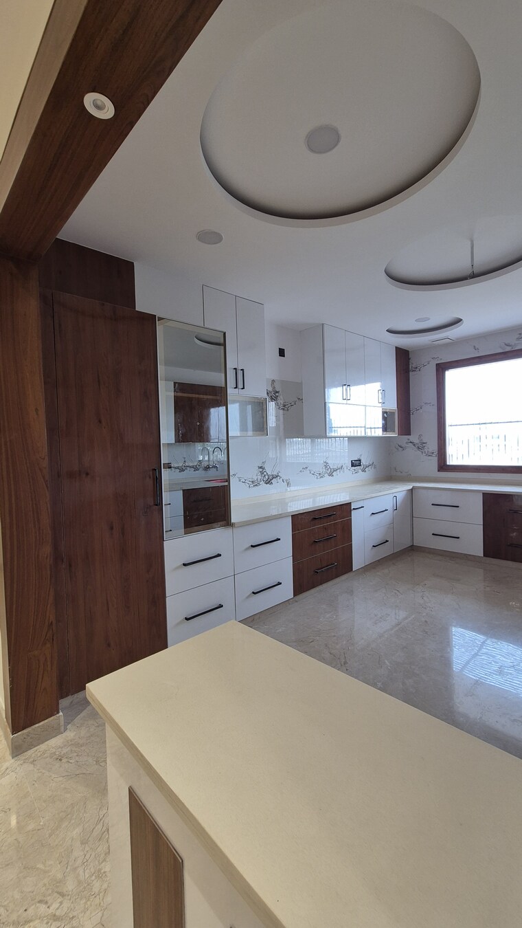 Kitchen, sector 46 5 Bedroom 4500 Sq.Ft. Builder Floor In Sector 46 Faridabad 9145690