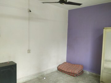 Room in 3 BHK Apartment at Aarna Apartment, Senapati Bapat Road – for Rent