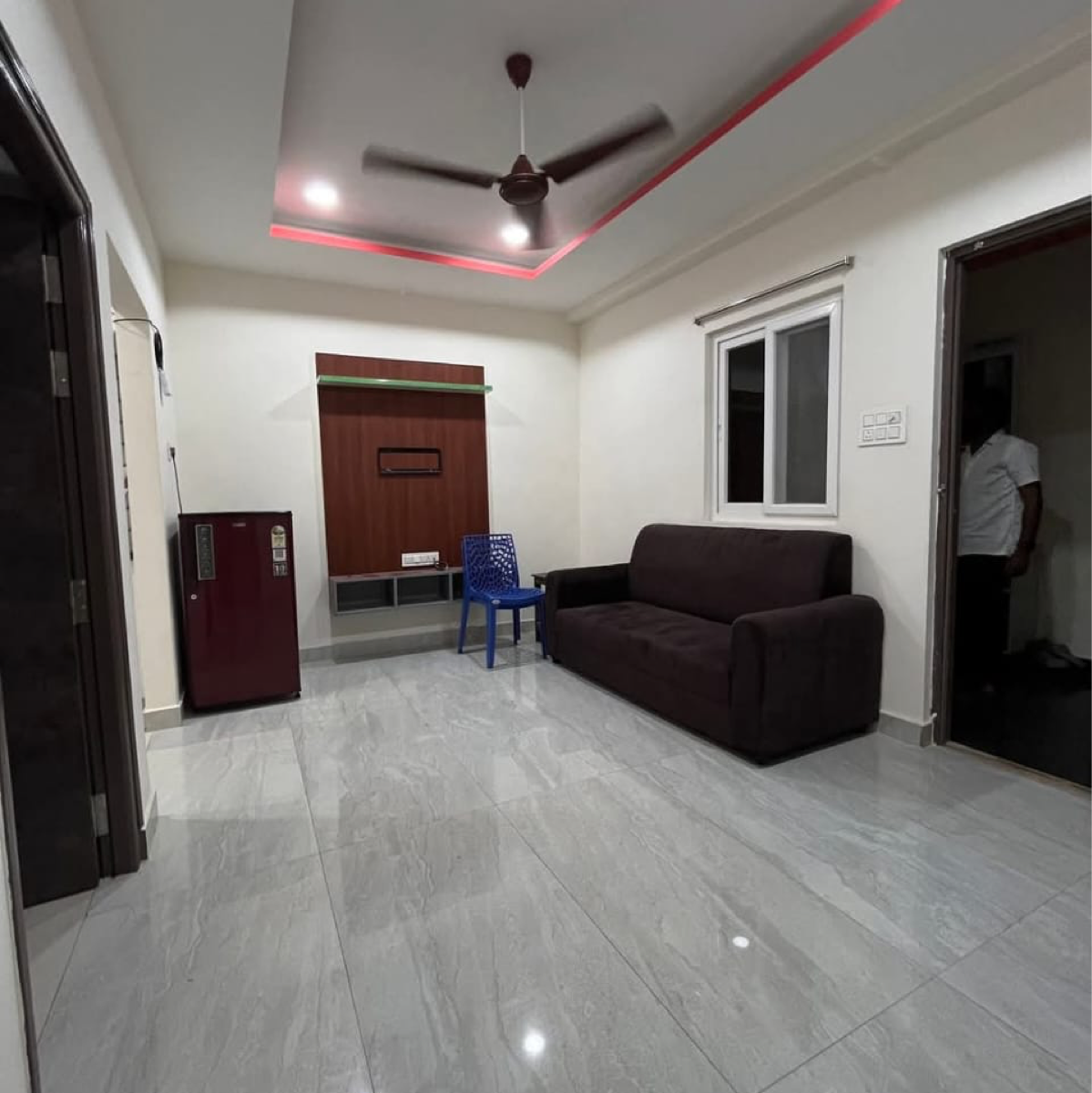 1 BHK + Pooja Room,Servant Room,Extra Room Apartment For Rent in Raghavendra Grand Residency