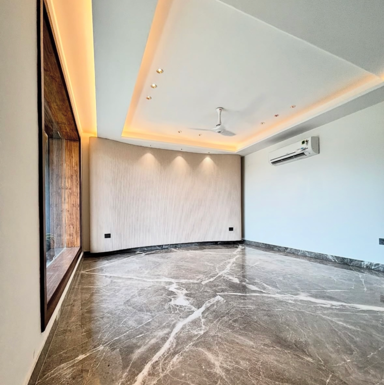 Room, sector 85 4 Bedroom 3330 Sq.Ft. Builder Floor In Sector 85 Faridabad 9145862