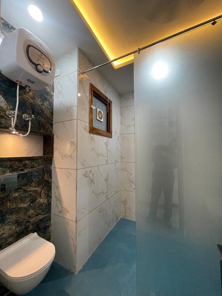 Bathroom, sector 21c 4 Bedroom 4500 Sq.Ft. Builder Floor In Sector 21c Faridabad 9145719