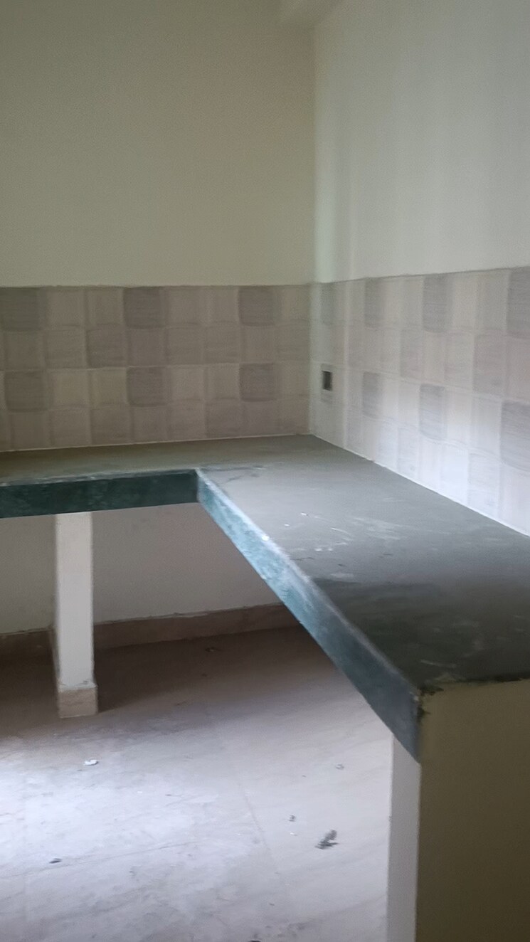 Kitchen, migsun-roof 2 Bedroom 675 Sq.Ft. Apartment In Raj Nagar Extension Ghaziabad 9145768