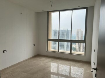 Room in 4 BHK Apartment at One Hiranandani Park, Ghodbunder Road – for Rent