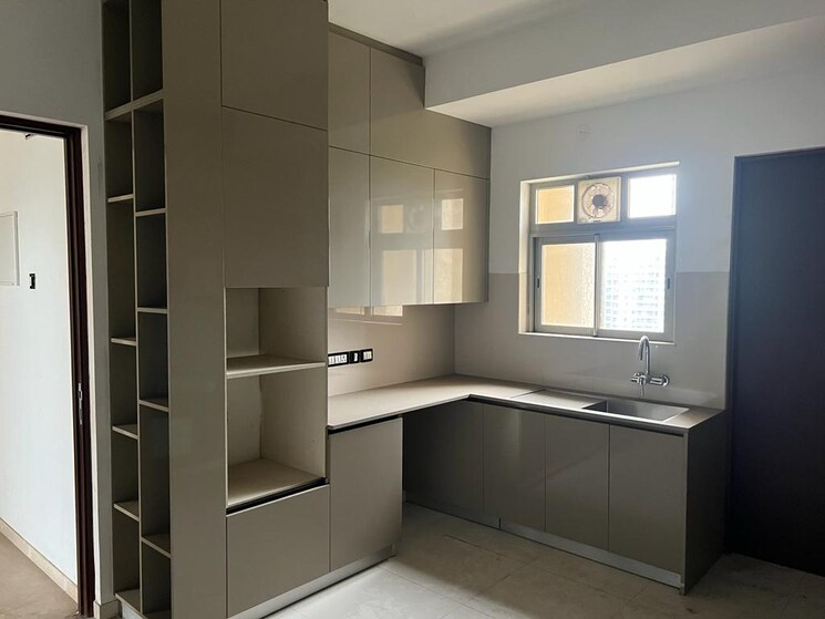 Kitchen, one-hiranandani-park 4 Bedroom 2590 Sq.Ft. Apartment In Ghodbunder Road Thane 9145753