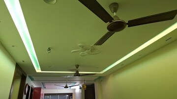 Furnished Amenities in 3 BHK Builder Floor at Worli – for Sale
