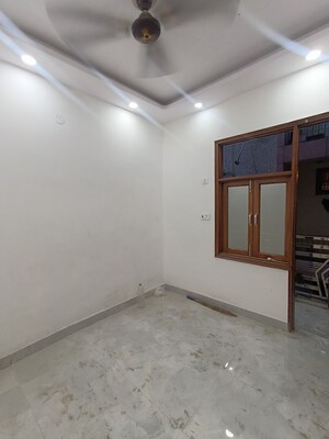 Room in 2 BHK Builder Floor at Govindpuri – for Sale