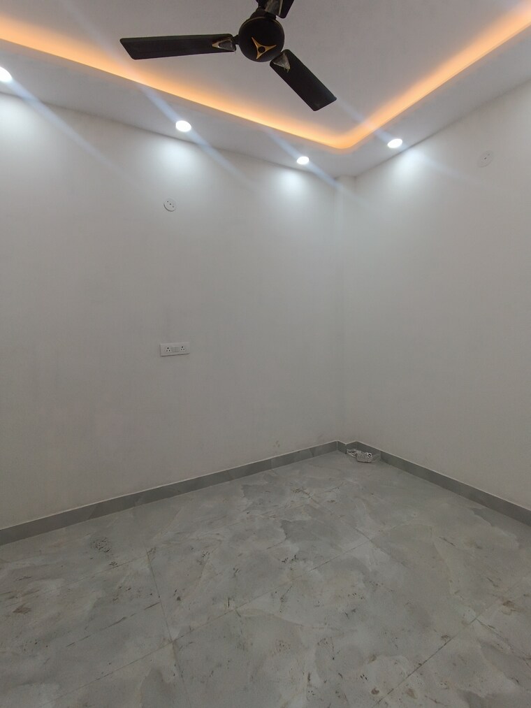 Room, govindpuri 2 Bedroom 540 Sq.Ft. Builder Floor In Govindpuri Delhi 9145837